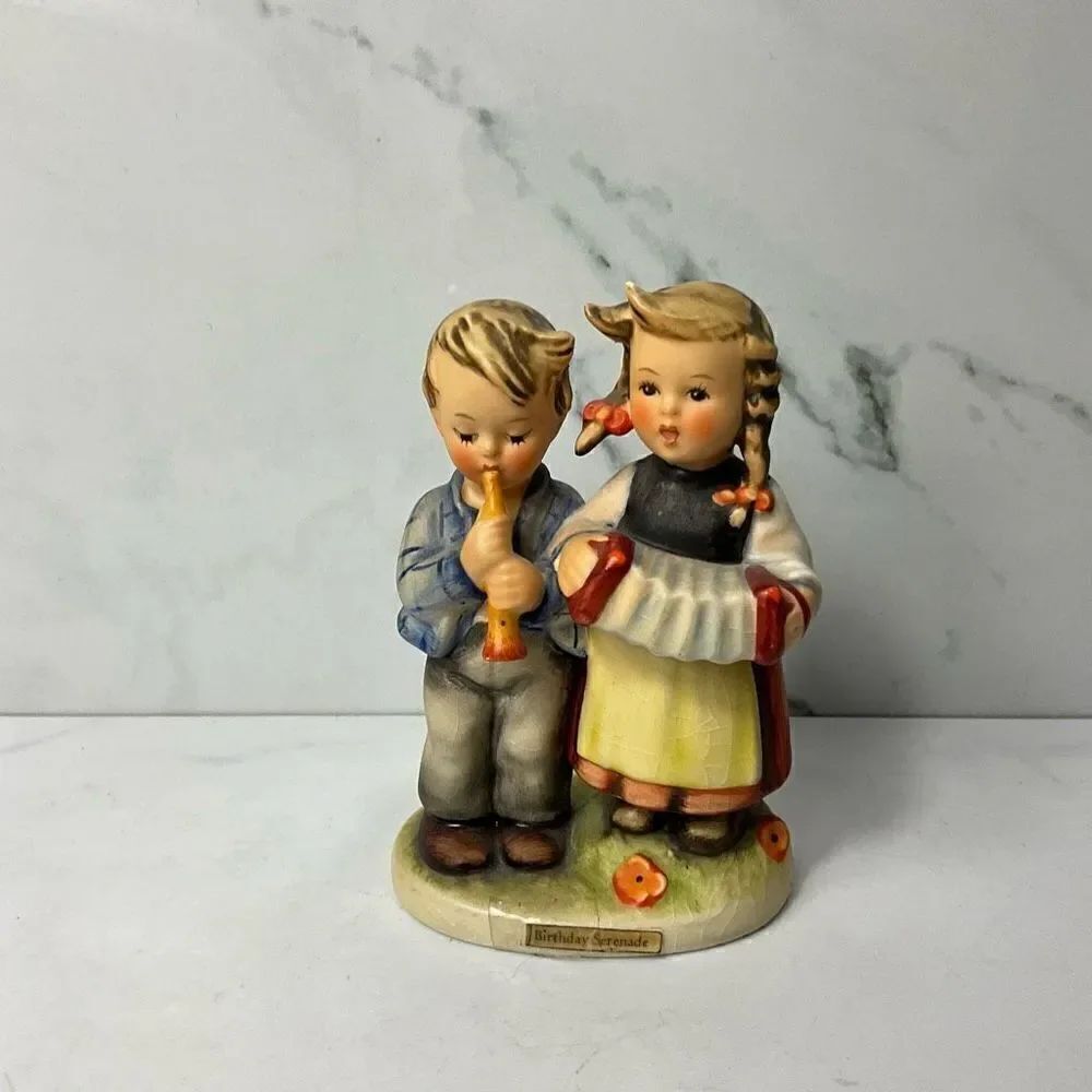 VINTAGE 50’s Hummel Figure Birthday Serenade
